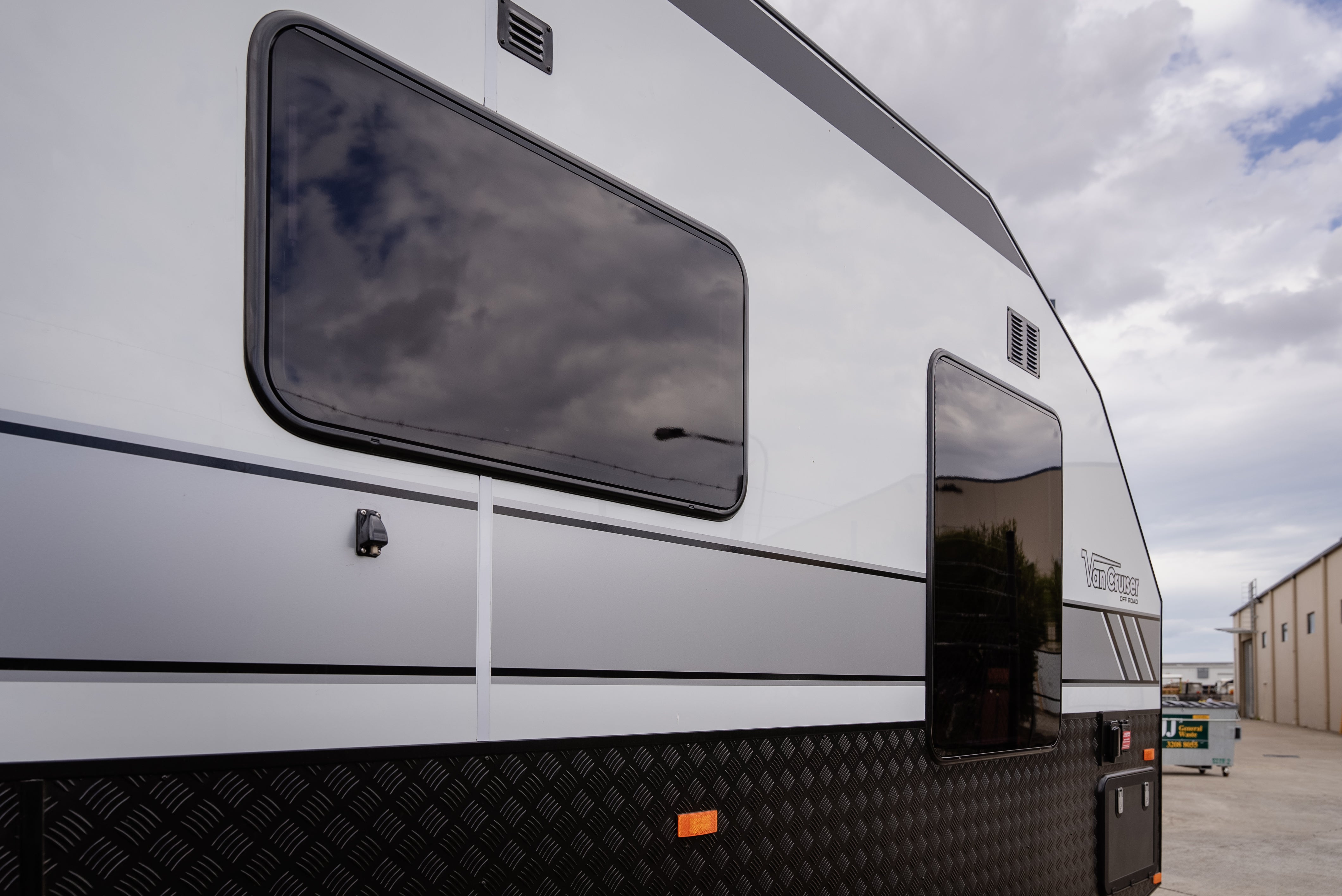 BushWrapz PPF To Suit Eurovision Slimline Style Caravan Windows (Flat Lens)
