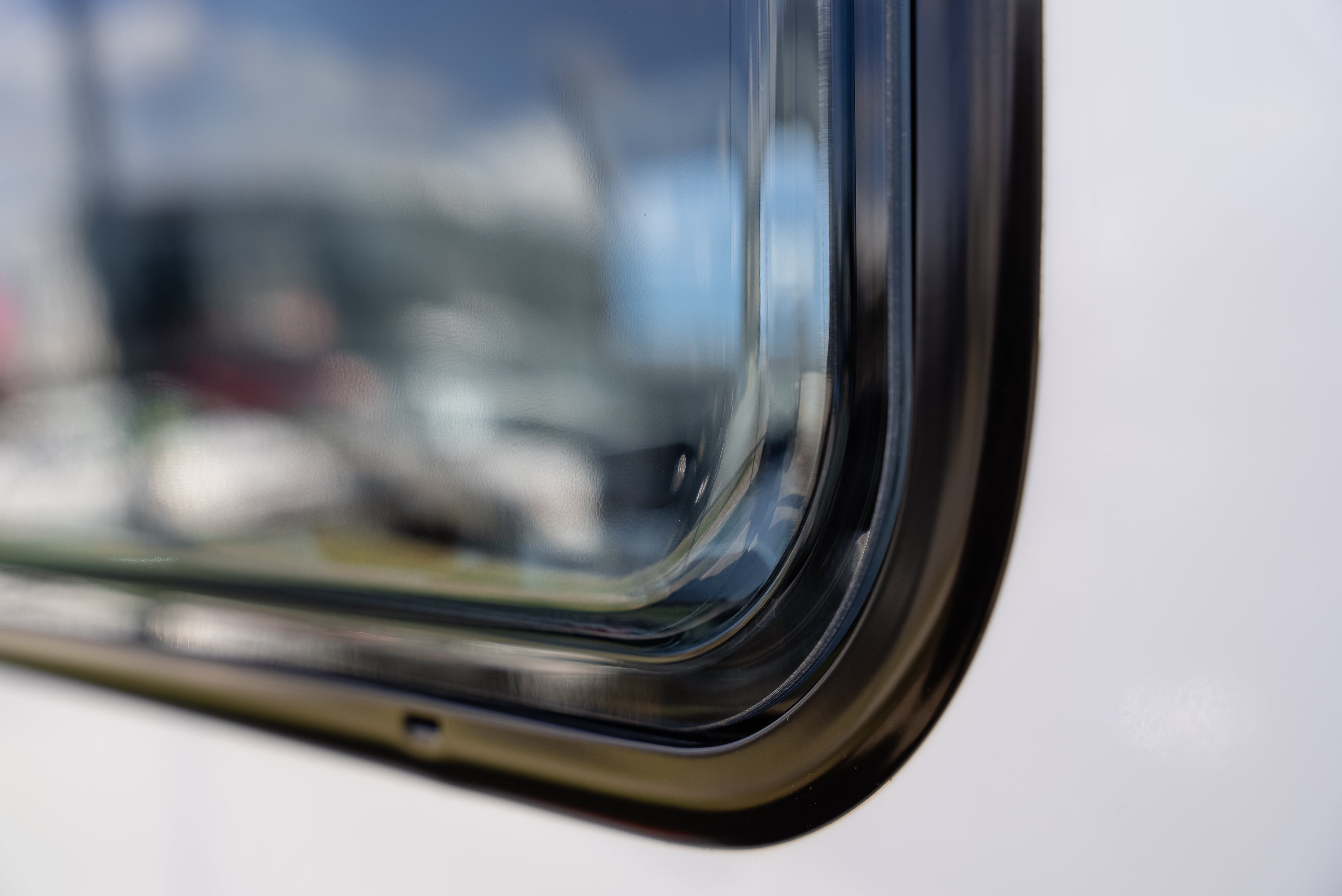 To Suit Eurovision style Caravan windows (Bubbled Lens)